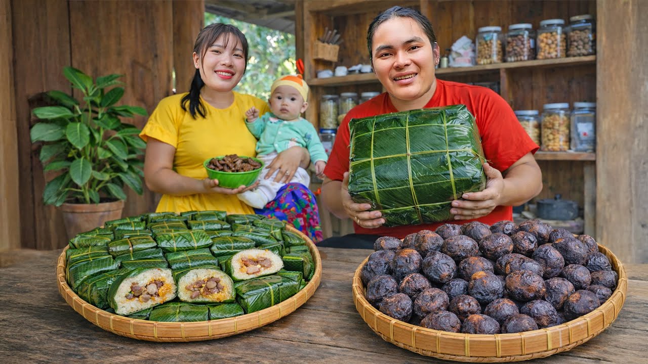 The Process of Making Sticky Rice Cakes with Palm Fruit Filling for My Son to Enjoy | SURVIVAL ALONE