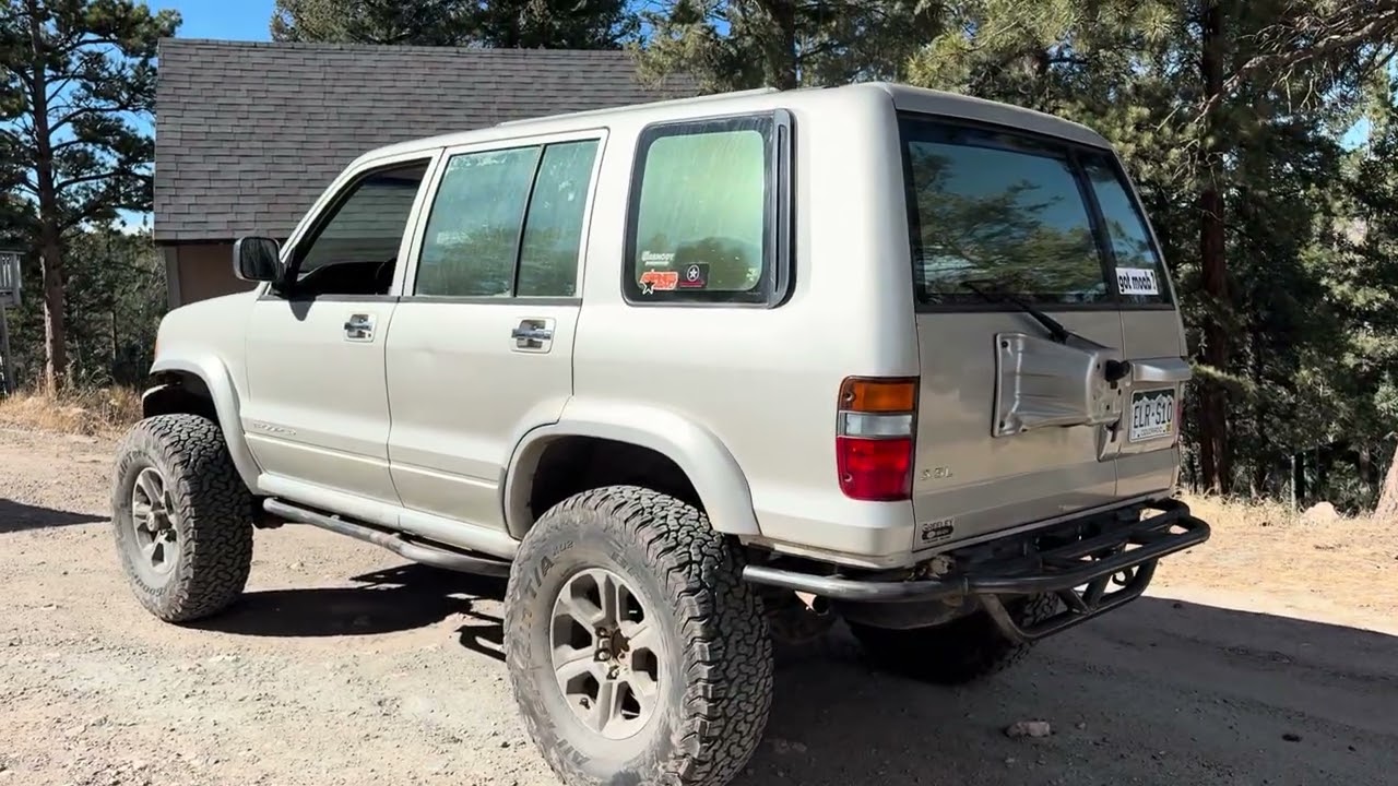 Solid axle swapped 1998 Isuzu trooper walk around 