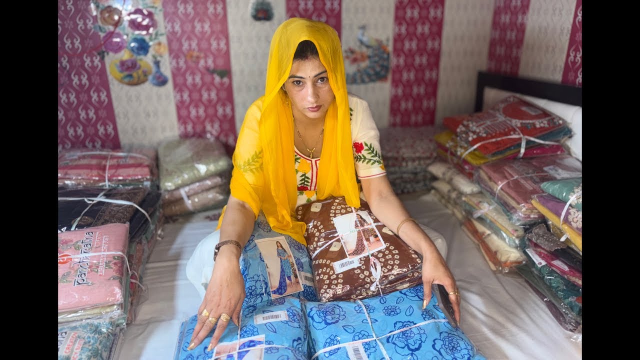 New ladies suit with special offers for order WhatsApp on 9729576055
