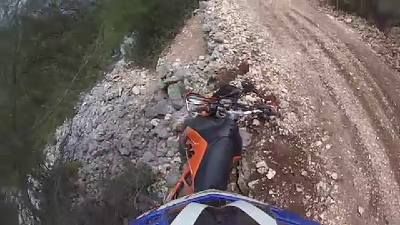 Ktm Superenduro 950: percorso enduro in Sardegna (con caduta finale..)