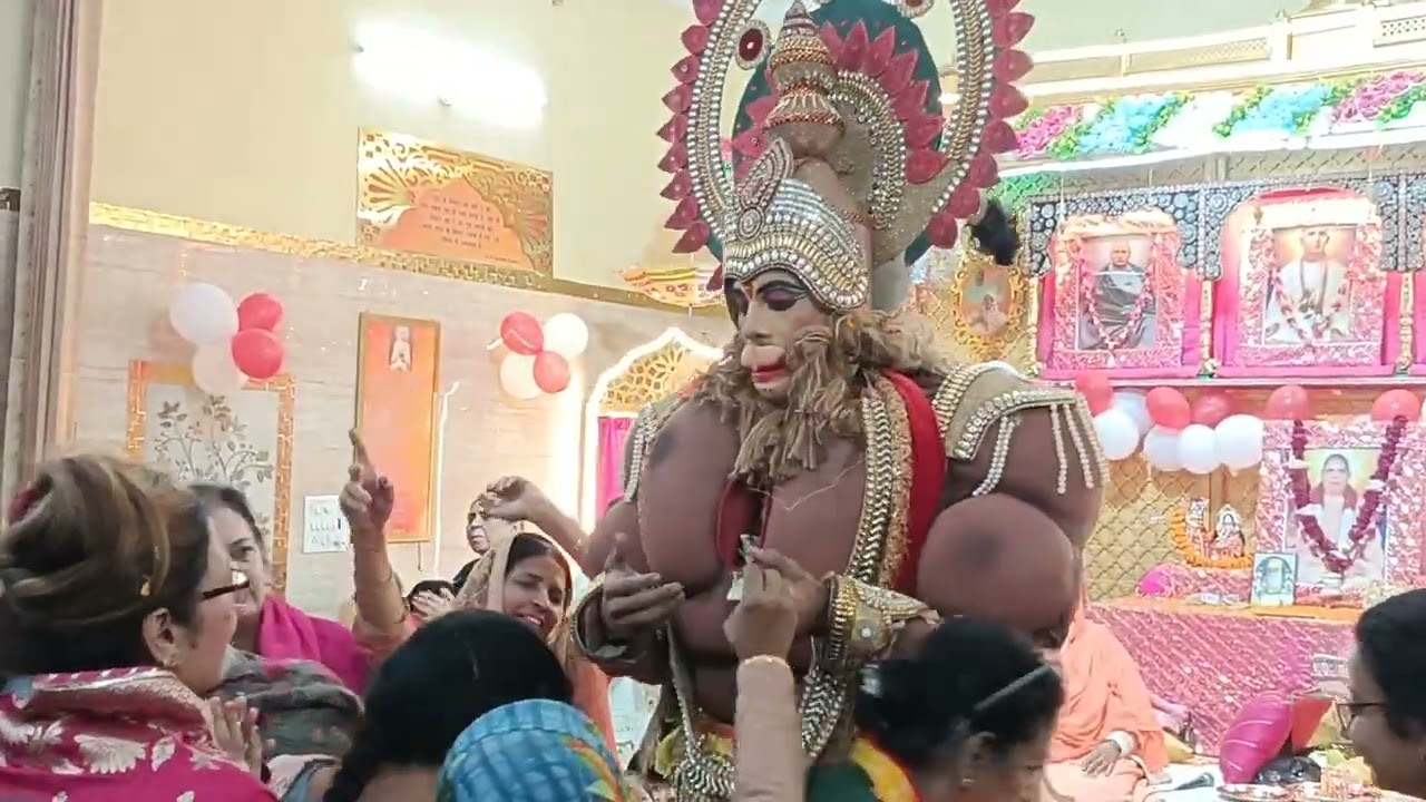 भंडारे पर संकट मोचन हनुमान जी पधारे