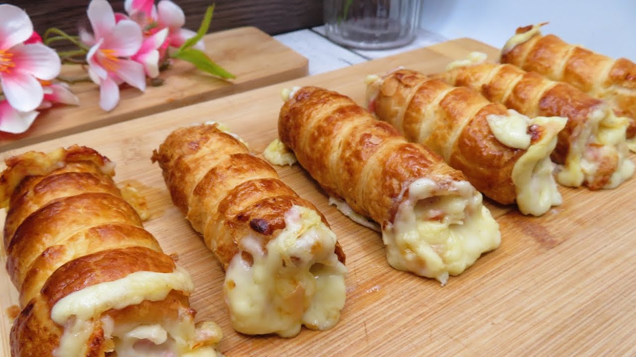 Roulés feuilletés à la raclette