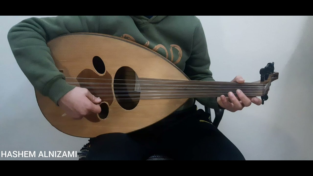 عزف مقطوعة من وحي العود على العود 