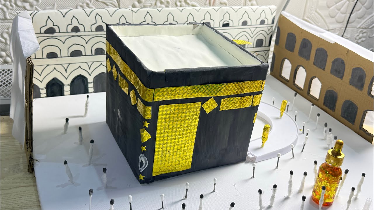 Handmade Kaaba Model | Beautiful Tawaf Scene | Islamic Craft Art