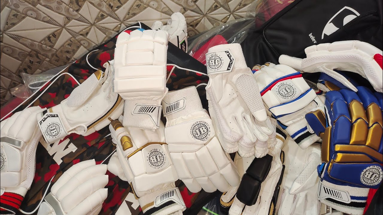 BATTING GLOVES STARTING RS 900 TO UNDER 1500 ( top quality batting gloves ) 9599602390 #fullvedio
