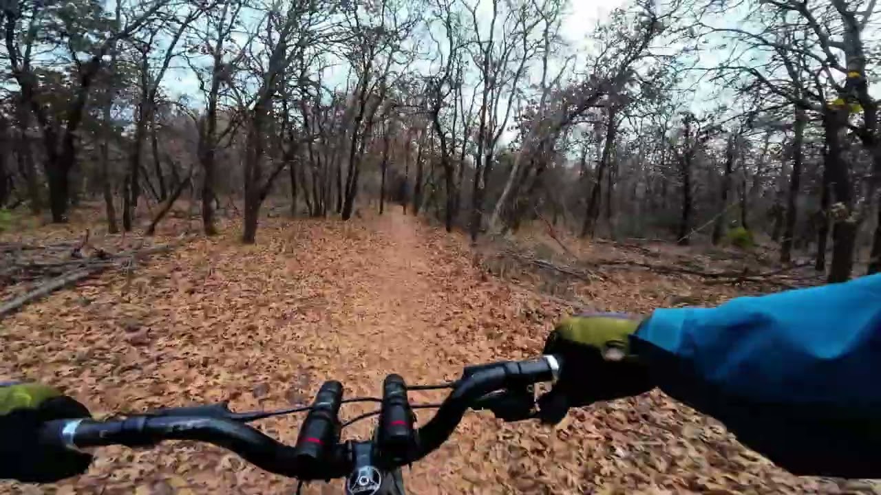 Horseshoe Highlights. Draper Lake MTB Fuji Nevada. Action 4