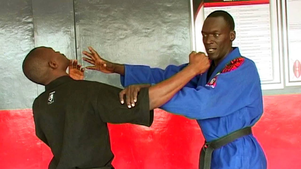 STREET DEFENCE : AFRICAN MIXED MARTIAL ARTS.