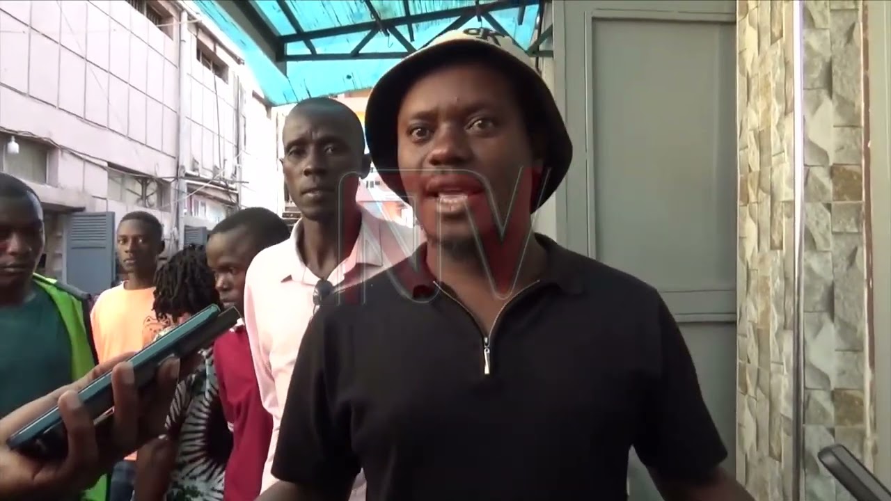 AGOBEDDWA KU MBALAZA :Ab’ekibuga kye Mbarara banaabidde abatembeeyi mu maaso