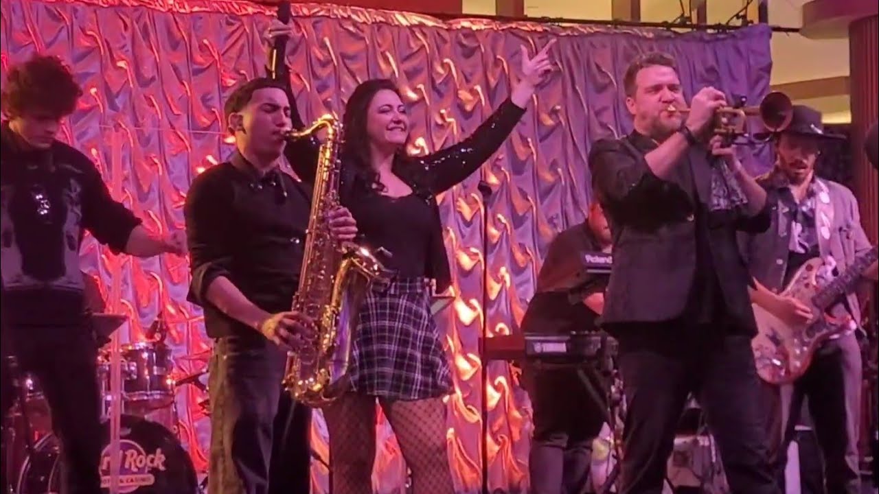 Live band The Cliffs Atlantic City Hard Rock casino #music #entertainment #viralvideo 