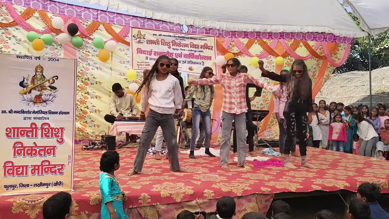 बच्चों द्वारा प्रस्तुति सुन्दर सी झांकी ......