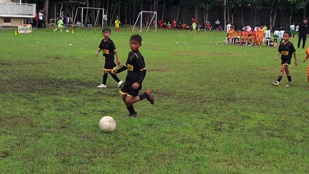 UNTAG ROSITA VS AREK - AREK FC (BABAK 2), FUN GAME ISS U10 LAPANGAN GALING (11/1/26)