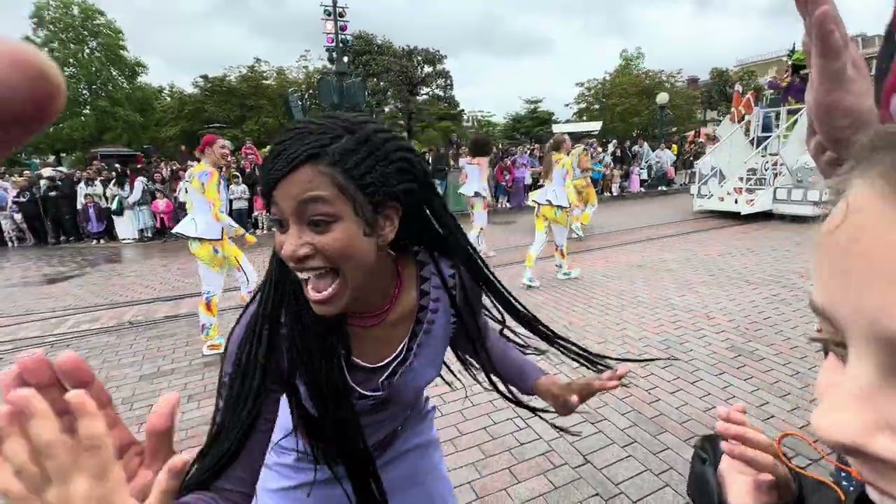 Disneyland Paris parade May 2024 - part 1 #amusementpark #disney