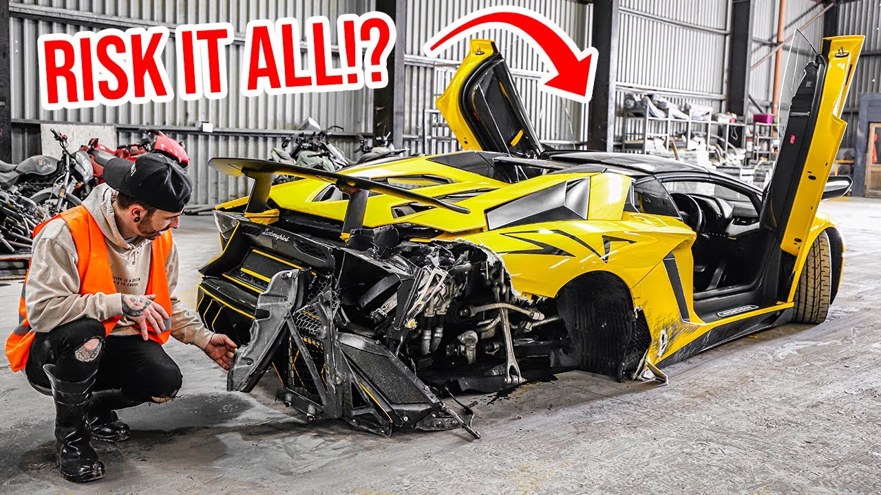 I FOUND A WRECKED LAMBORGHINI AVENTADOR SV AT AUCTION