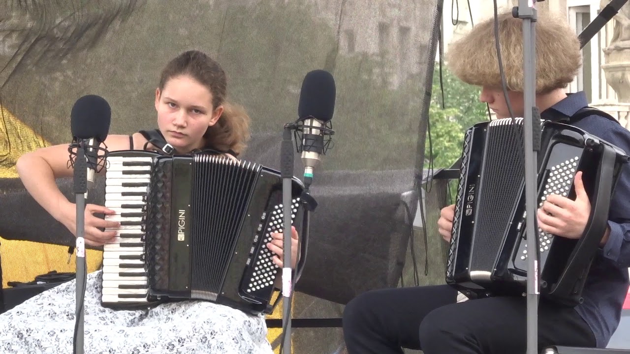 Akordeonové trio JABLONŠTÍ - ZUŠ Nad alejí / Hudební maraton pražských ZUŠ