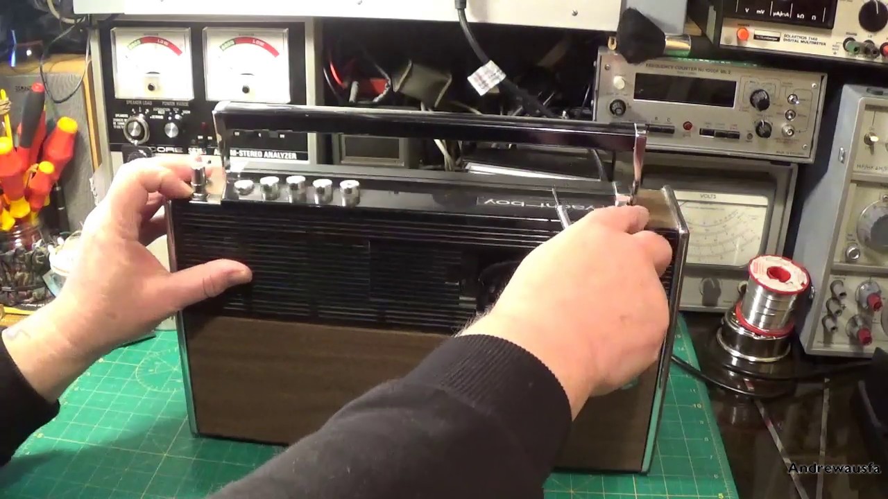 Grundig Yacht Boy 210 radio repair