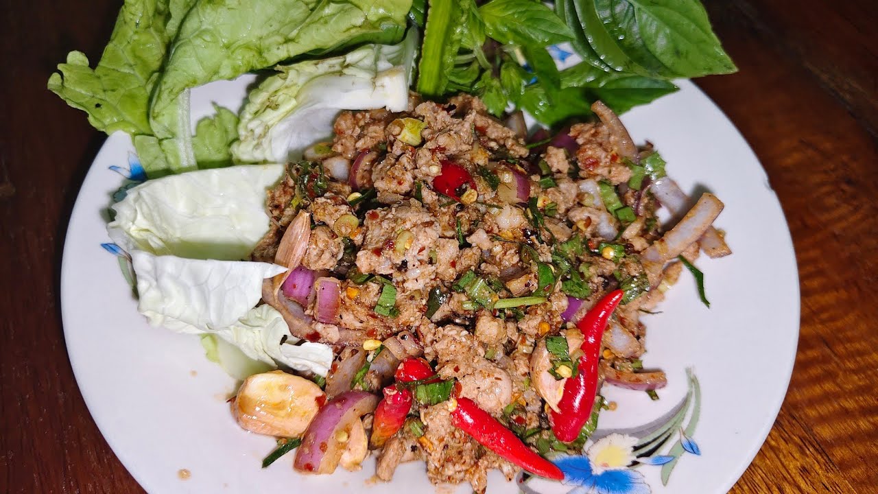 ลาบเป็ด ข้าวเหนียว ร้านลาบยโสบ้านทรายอีกหนึ่งทีเด็ดร้านลาบ