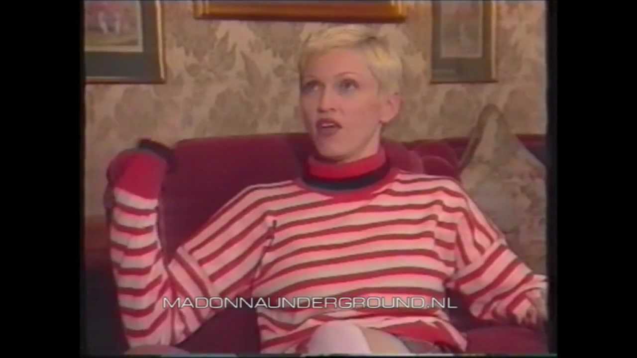 Molly Meldrum interviews Madonna for The Girlie Show in Paris 1993, a must see!