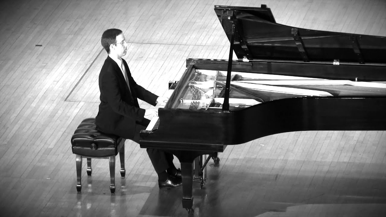 Ludwig van Beethoven: Sonata No. 11 in B-flat Major, Op. 22 (1799/1800)