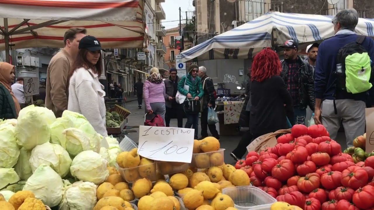 NON ANDARE A CATANIA SENZA AVER VISTO QUESTO VIDEO: Guida al Cibo di Strada