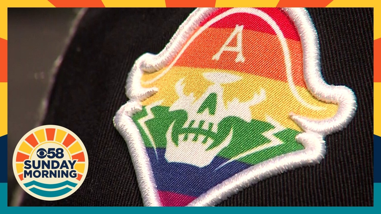 Milwaukee Admirals, community groups celebrate Pride Night