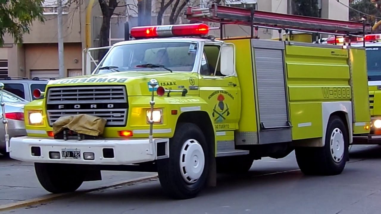 CARAVANA DE LOS BOMBEROS VOLUNTARIOS DE VENADO TUERTO 2018 / VT VOLUNTEER FIREFIGHTERS CARAVAN 2018.