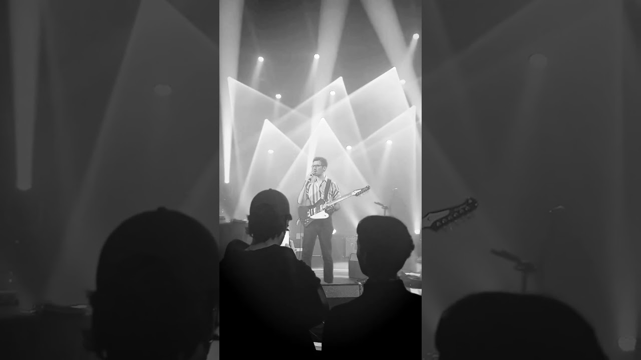 YOUPI SOLO- Reasons (Live at La Rotonde, Botanique, 31-01-26)