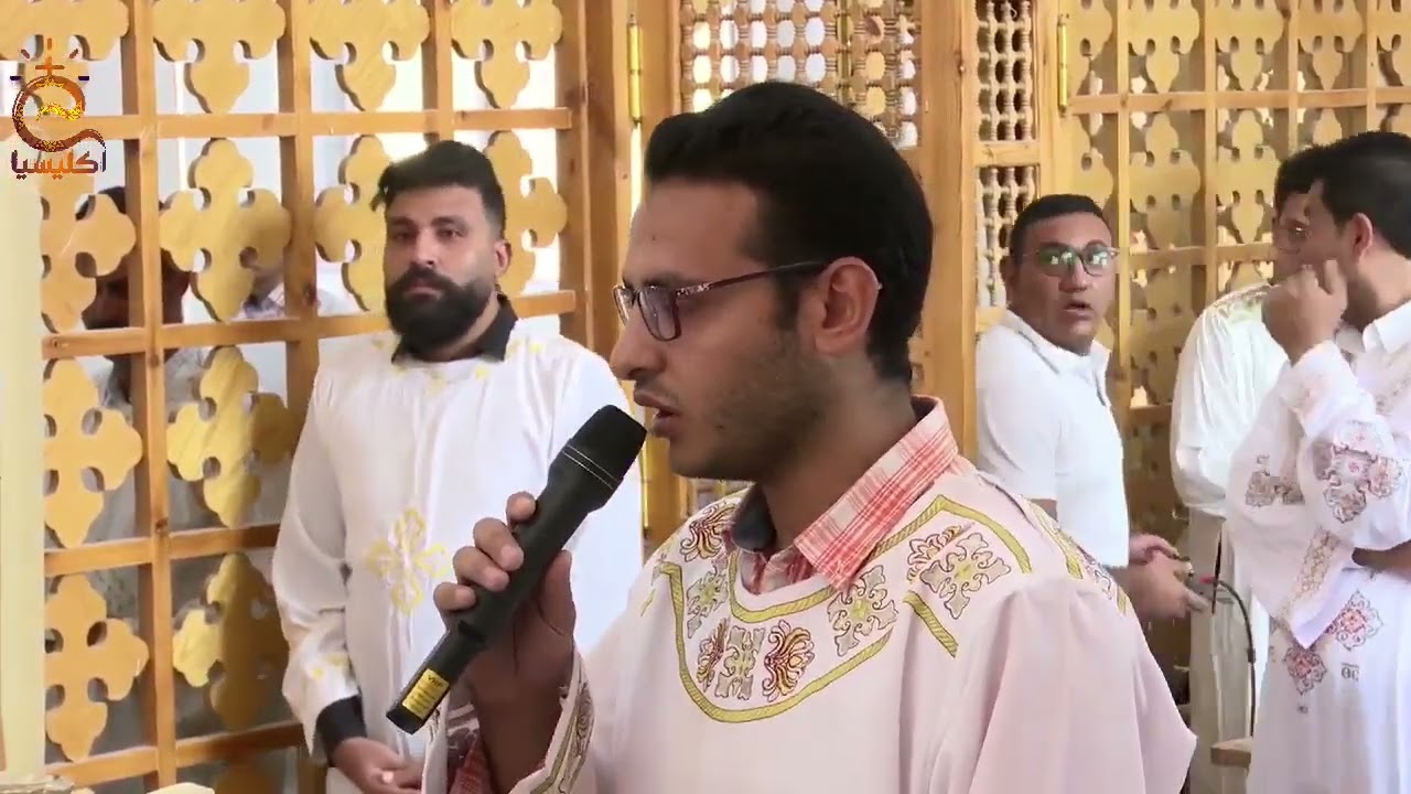القداس الالهي لنيافة الانبا بيمن ومشاركة لفيف من الاباء الكهنة في لقاء مجمع للخدام داخل الايبارشية 1