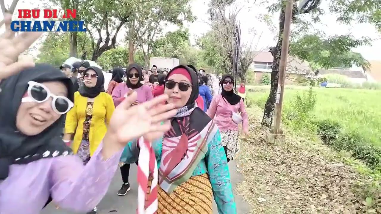 drumband condro mengiringi gebyar kalnaval maulana habib abu bakar