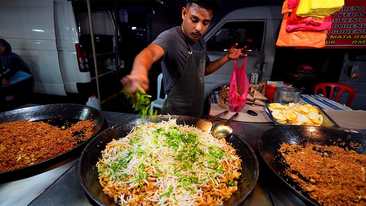 Top Street Food in Malaysia 2025 🇲🇾 | Must-Try Pasar Malam Foods!