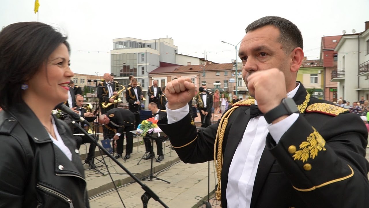 Президентський оркестр у Надвірній #ВсеБудеУкраїна