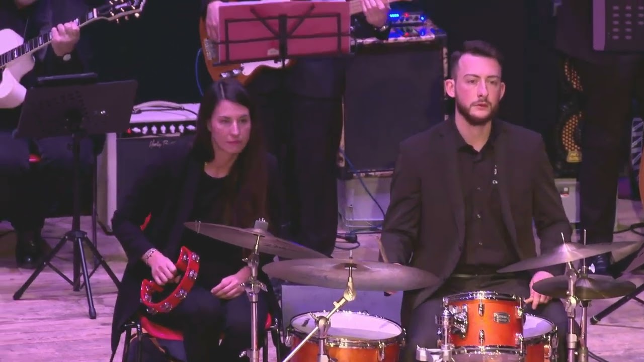 I'll Never Fall In Love Again (B. Bacharach, H. David, arr. F.Castania, G.B. Tedeschi)
