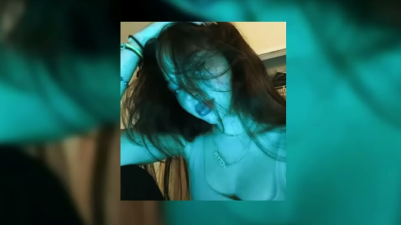 ALEX & RUS ДИКАЯ ЛЬВИЦА (Sped up)