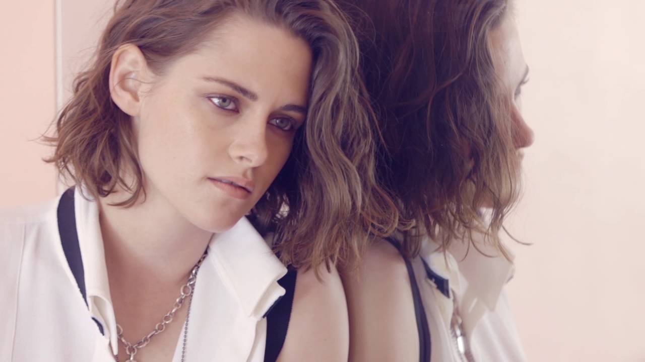 ELLE Behind-The-Scenes: Kristen Stewart On The Set Of Our September 2016 Cover Shoot