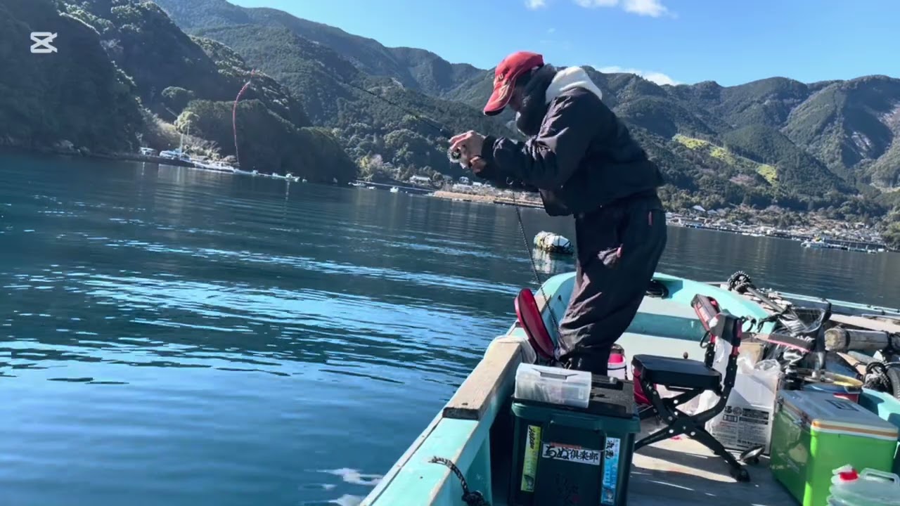 ２０２５年初釣り‼️尾鷲賀田湾丈丸渡船１号カセ!こんなミラクルが起こるとは❗️