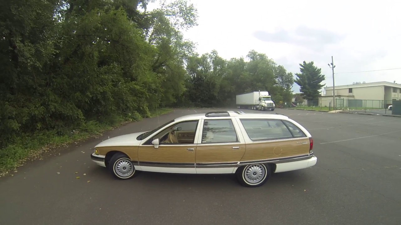 Review for 1992 Buick Roadmaster 5.7L Estate Station Wagon Woody White 92K Miles