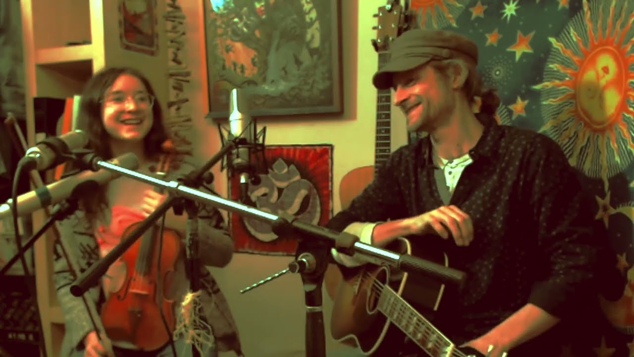 Dawn Phoenix Folk Show (Episode 1): Kaia and Brian (presenting 