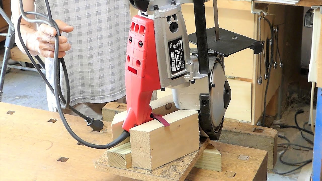 Make a  portable band saw stand (VERY SIMPLE)