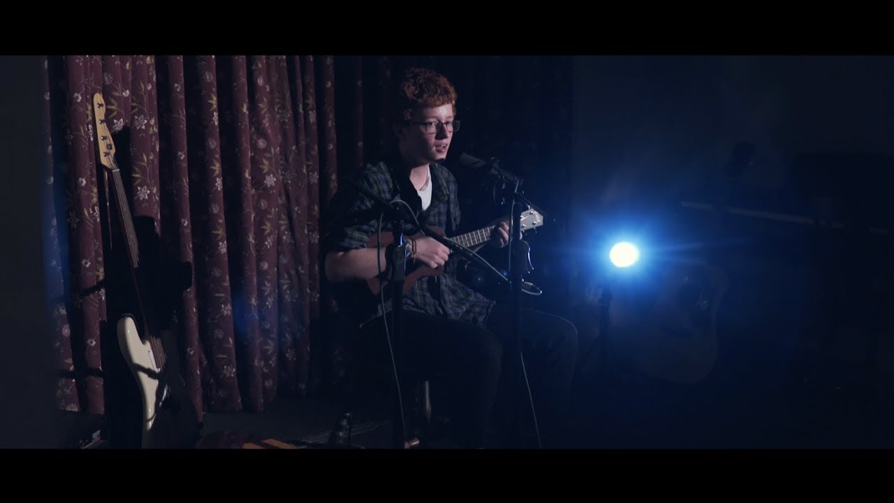 Elvis Presley - 'Can't Help Falling In Love' cover by Cavetown [Bridge Sessions]