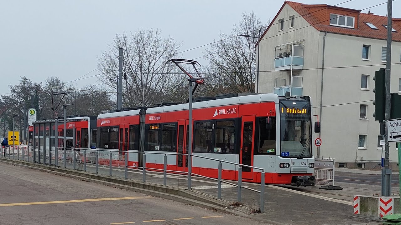 Tram Halle (S) | Mitfahrt auf der 1 Von Südstadt, Veszpremerstraße bis Gertraudenfriedhof im MGTK-2 
