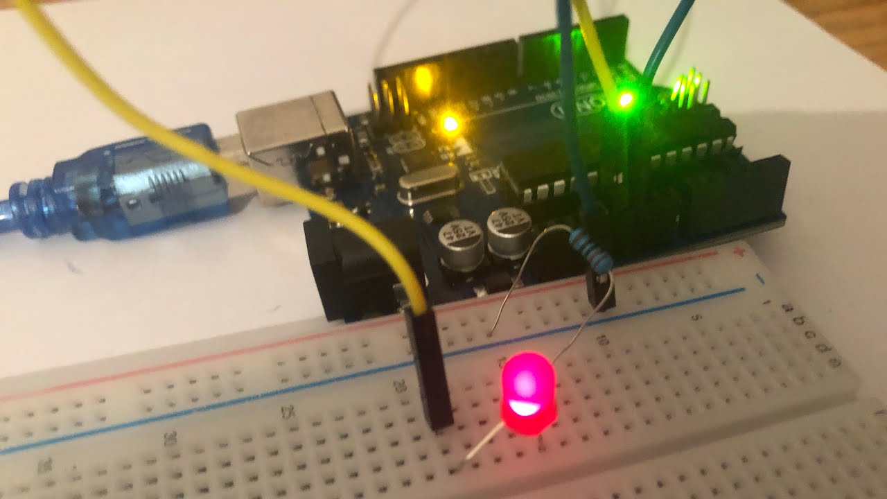 COMMENT ALLUMER UNE LED ARDUINO