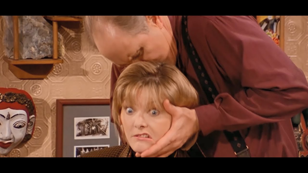 Funny Moments Of '3rd Rock From The Sun' Season 1
