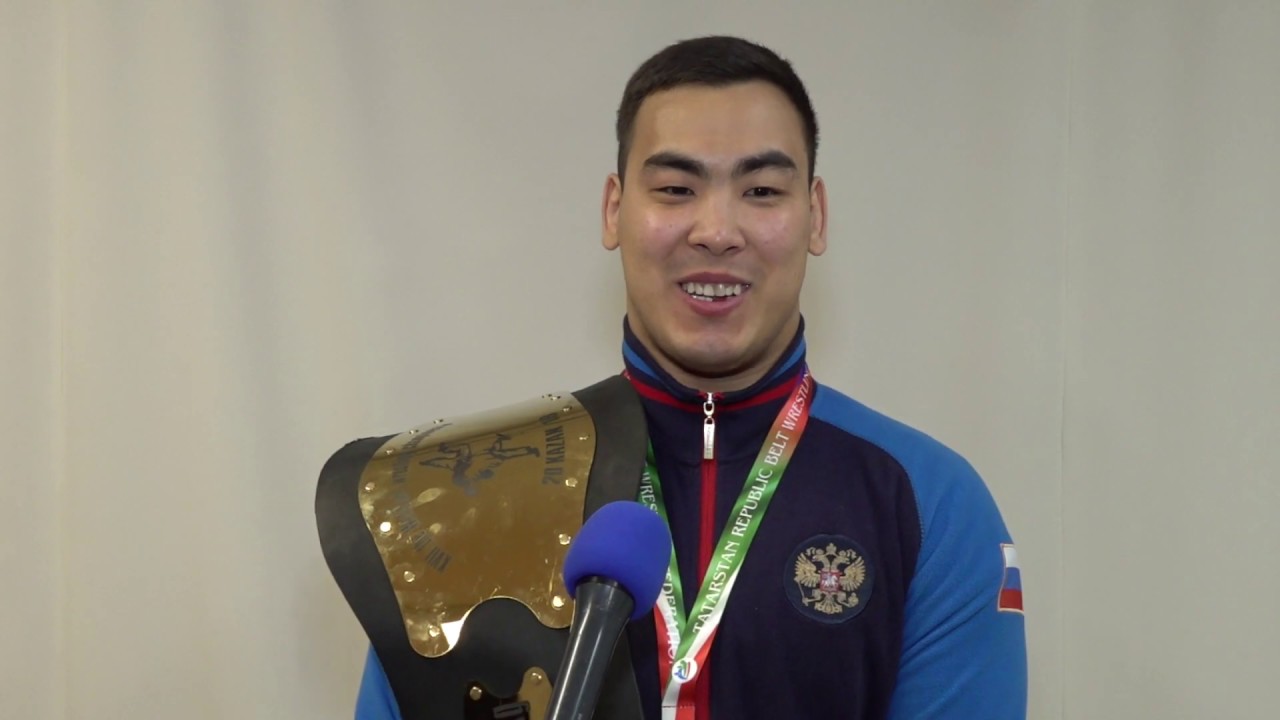 Студент КалмГУ Санджи Каруев – чемпион мира по борьбе на поясах
