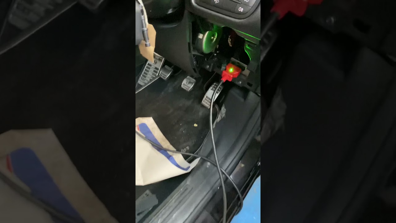 Alfa Romeo Mito Diagnostic Socket Location