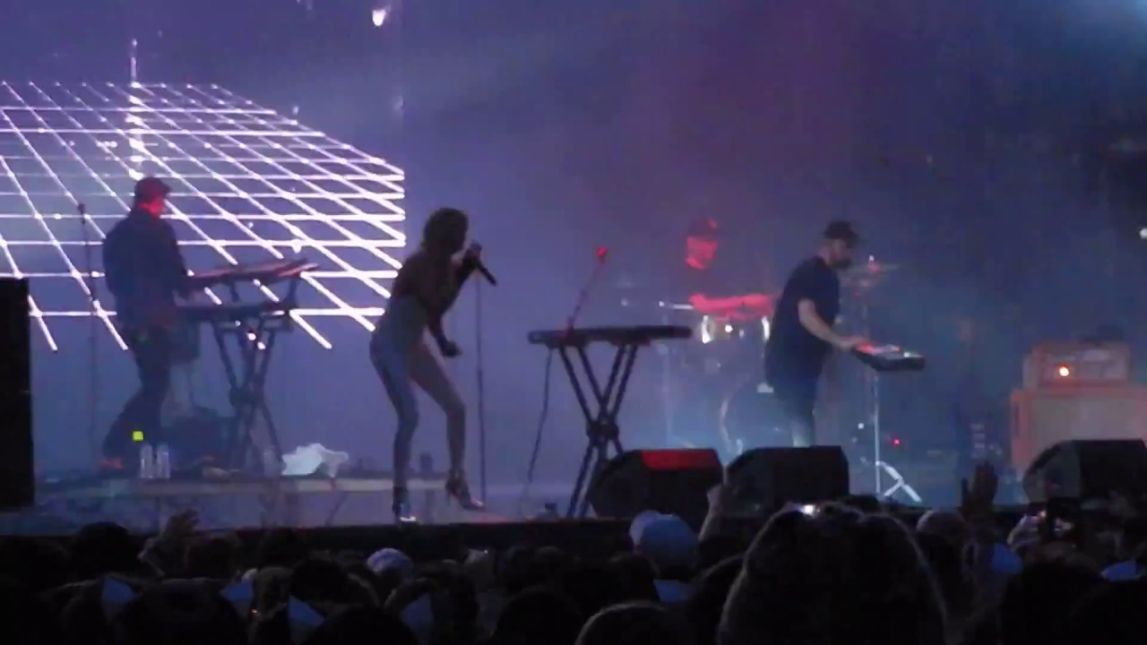 Phantogram live 