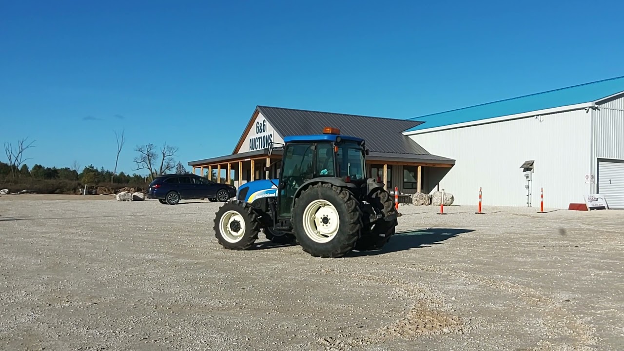 New Holland T4040 Tractor