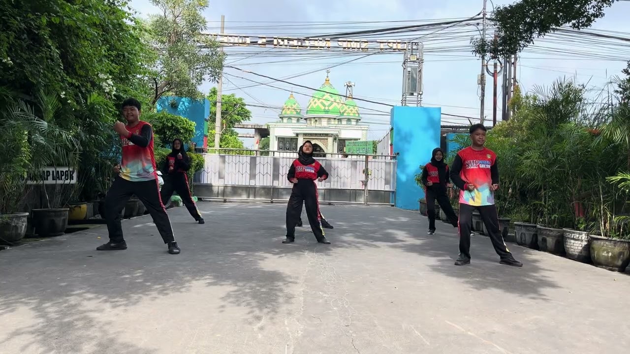 Pencak Silat Kelompok 3 kelas 9I UPT SMP Negeri 5 Gresik 