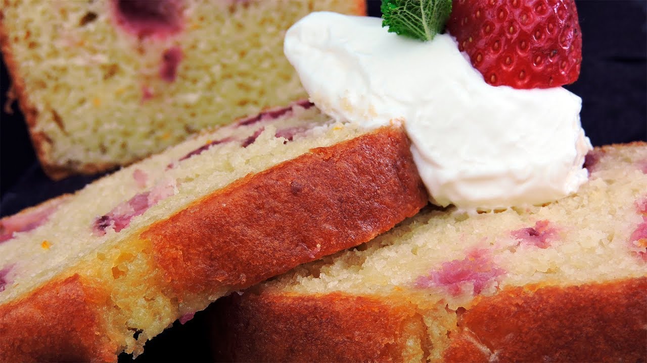 Bizcocho de Queso y Fresas (muy jugoso y esponjoso)