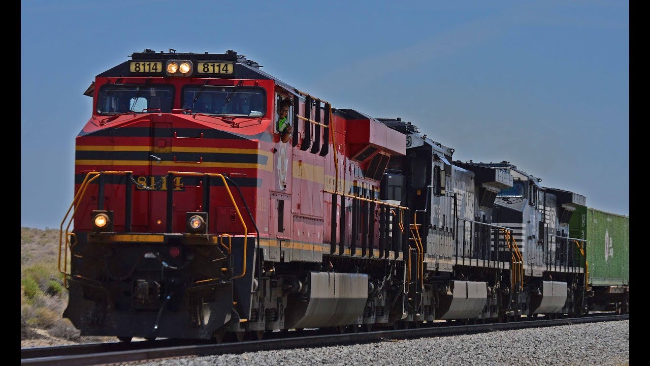 [HD] - THE GREAT CHASE!!! Chasing Norfolk Southern #8114 Into Southern California!