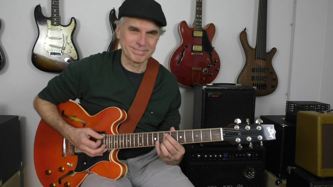 Ритм-гитара - Джози (Стили Дэн)