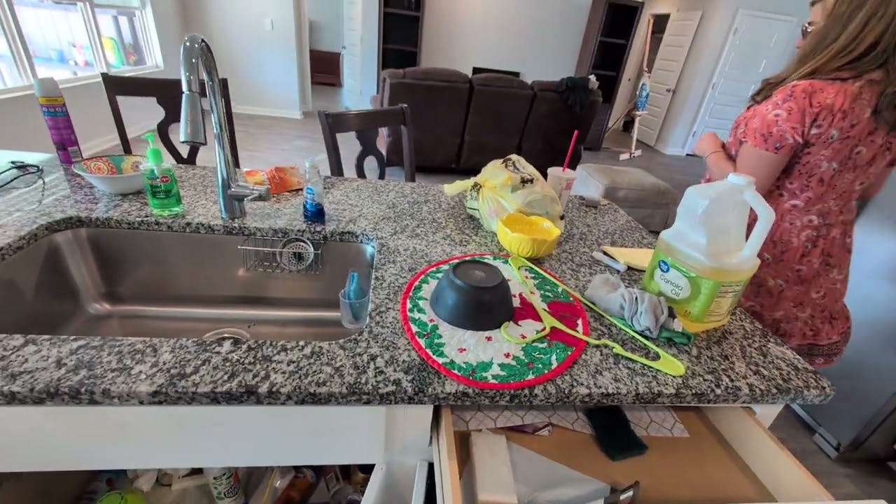Kitchen and final